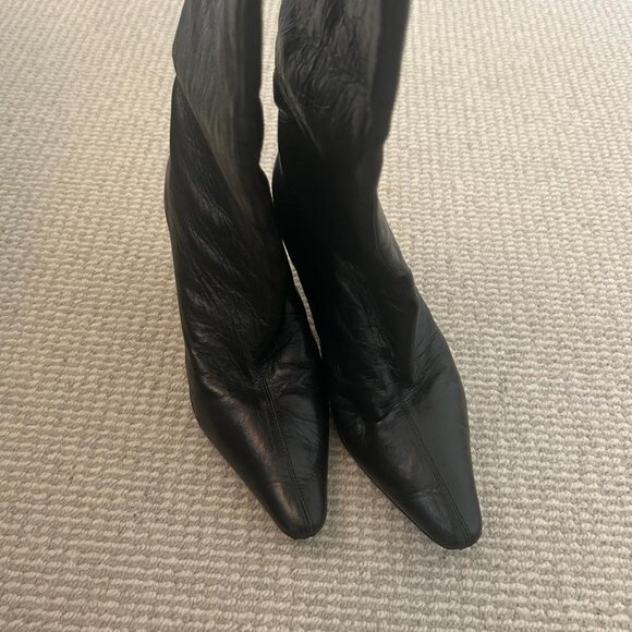 BY FAR STEVIE BLACK CREASED LEATHER BOOT - Picture 4 of 7